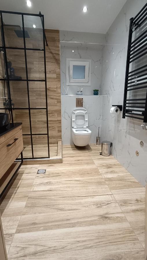 Comfort Corner 75M2 100Mbs 테살로니키 외부 사진